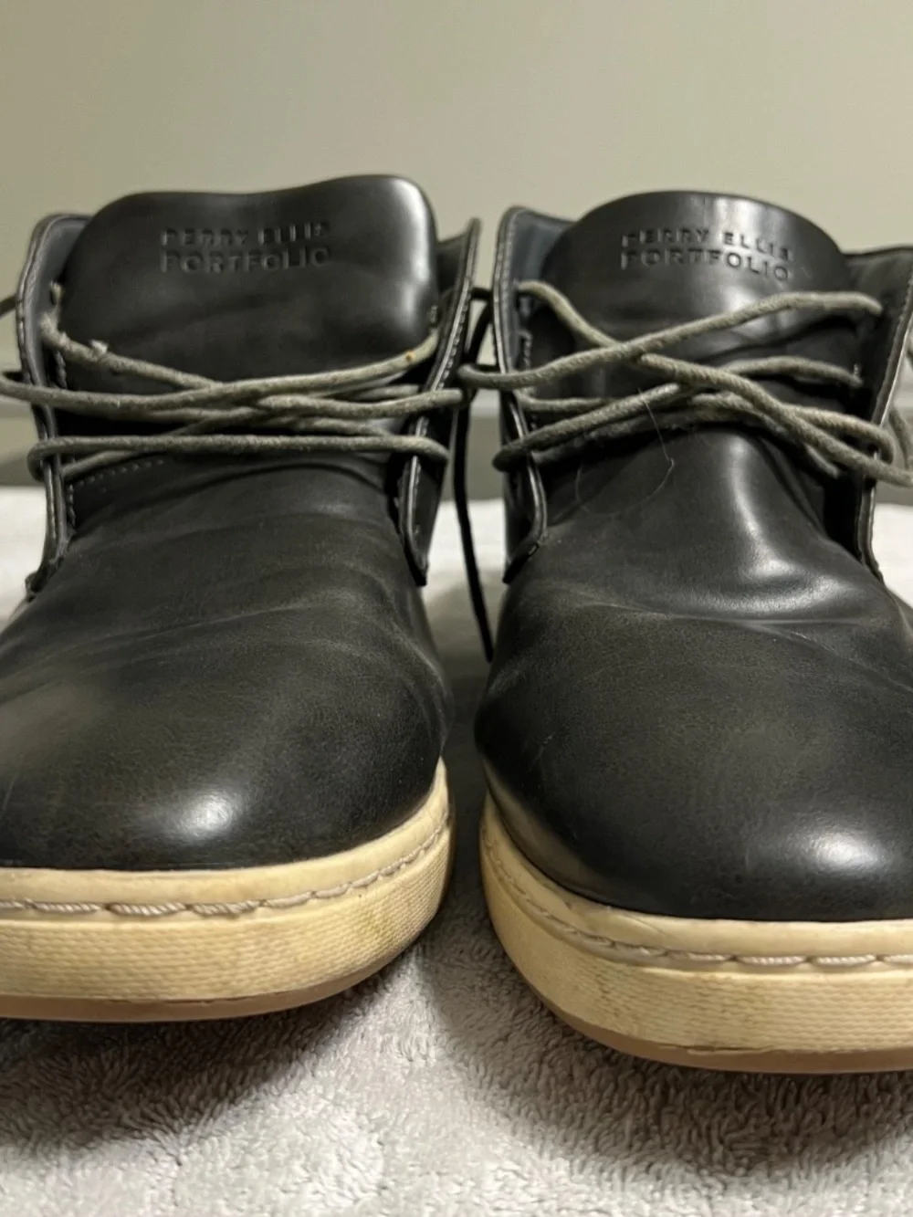 Perry Ellis perry ellis